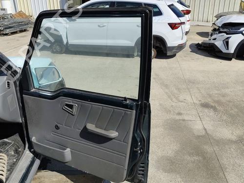 Right front door SANTANA 300/350 1.6 HDi 4x4 | BP29019216C3 