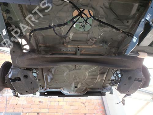 Used Rear axle PEUGEOT 308 III (FB_, FH_, FP_, F3_, FM_) BlueHDi 130 (FBYHZL, FBYHZT) (131 hp) 30081454