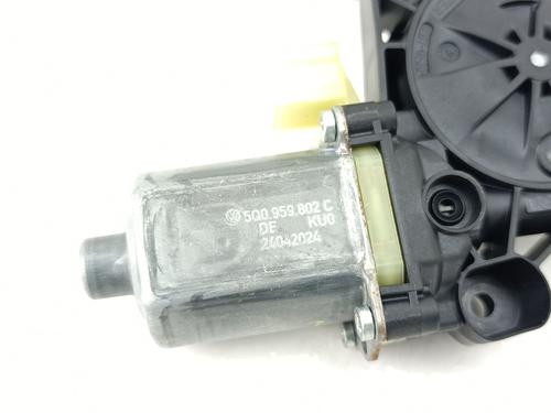 Left front window motor AUDI Q3 (F3B) 35 TDI | BP27839546E21 - Image 5