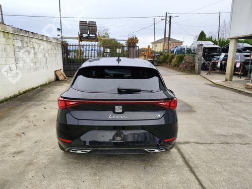 Mittelkonsole SEAT LEON (KL1, KLG) 1.5 eTSI | BP32450482I22 