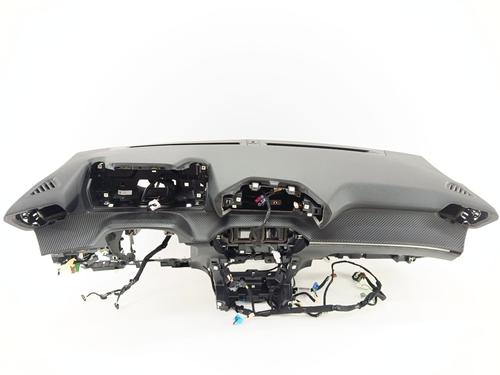 Used Dashboard PEUGEOT 208 II (UB_, UP_, UW_, UJ_) 1.2 PureTech 100 (101 hp) 32210726