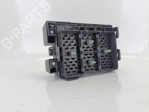 Fuse box KIA SPORTAGE II (JE_, KM_) 2.0 CRDi 4WD | BP25877768E1 