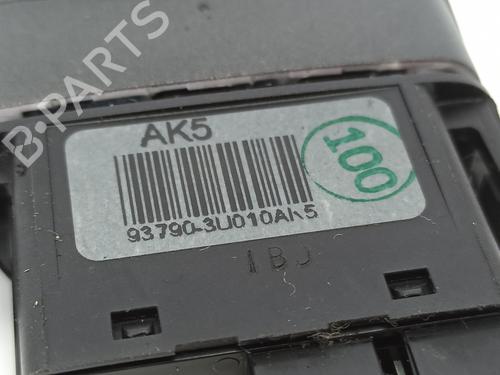 Warning switch KIA SPORTAGE III (SL) 1.7 CRDi | BP25875485I22