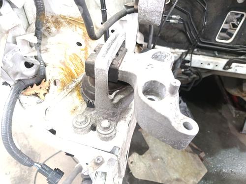 Used Engine mount Engine mount NISSAN X-TRAIL III (T32_, T32R, T32RR) 1.6 dCi ALL MODE 4x4-i (NT32) (130 hp) 33434833 33434833