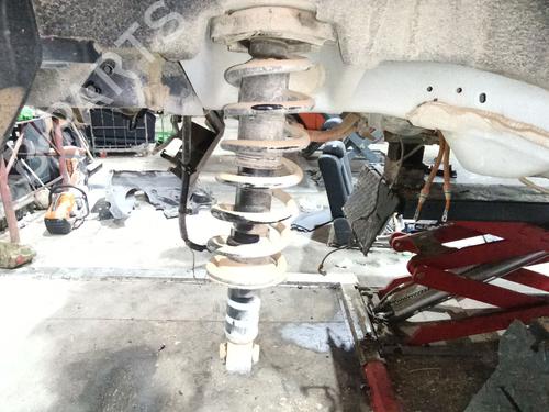 Used Right rear shock absorber Right rear shock absorber MITSUBISHI OUTLANDER III (GG_W, GF_W, ZJ, ZL, ZK) Plug-in Hybrid (GG2W) (200 hp) 35895463 35895463