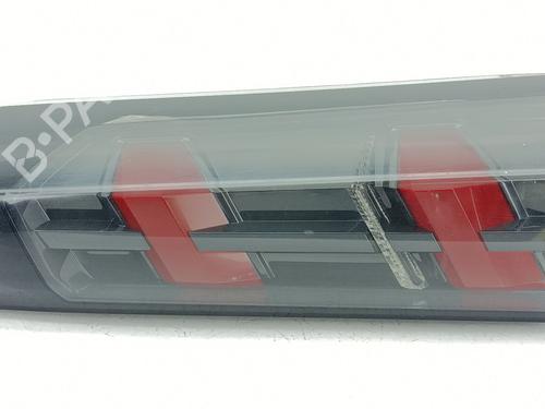Used Right tailgate light PEUGEOT 2008 II (UD_, US_, UY_, UJ_, UR_, UC_) 1.2 PureTech 130 (USHNS, URHNS) (130 hp) 30931825