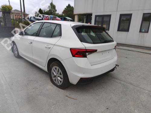 Middle console SKODA FABIA IV (PJ3) 1.0 MPI | BP38412056I22 - Image 9