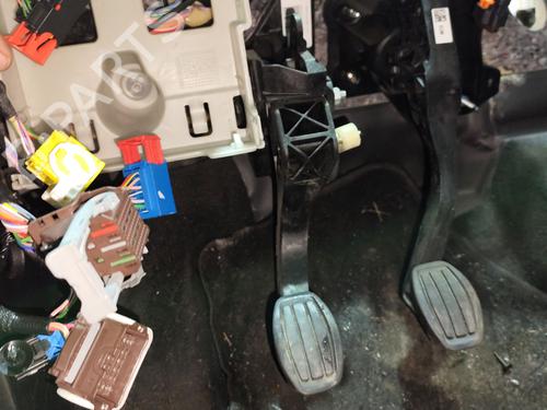 BP30168752I13 main image