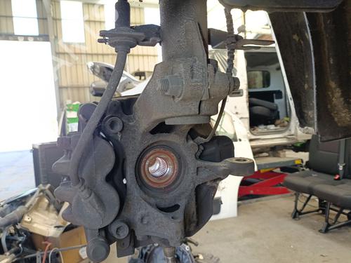 Used Right front steering knuckle Right front steering knuckle 38873922 38873922