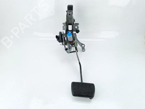 bremsepedal bremsepedal TOYOTA YARIS (_P21_, _PA1_, _PH1_) 1.5 Hybrid (MXPH10, MXPH11) (116 hp) 34623808 34623808