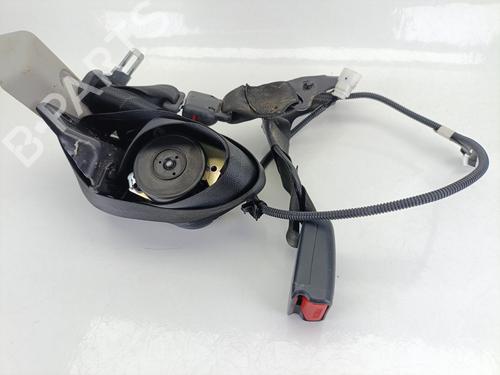 Used Rear center seatbelt TOYOTA HILUX VIII Pickup (_N1_) [2015-2025]  25877524
