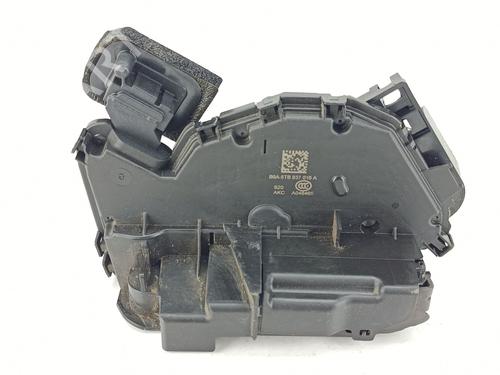Serratura anteriore destra Serratura anteriore destra VW POLO VI (AW1, BZ1, AE1) 1.0 (75 hp) 37486813 37486813