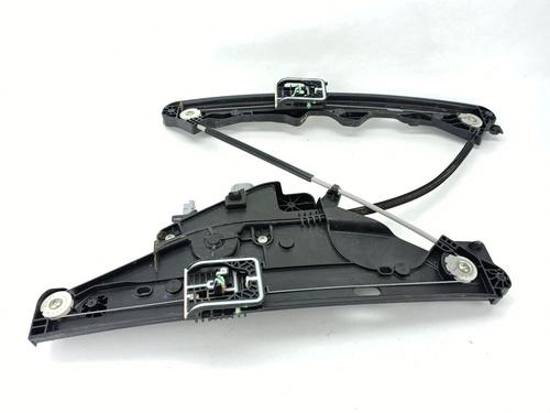 Front right window mechanism PEUGEOT 2008 II (UD_, US_, UY_, UJ_, UR_, UC_) 1.2 PureTech 100 (USHNK) | BP32059705C23