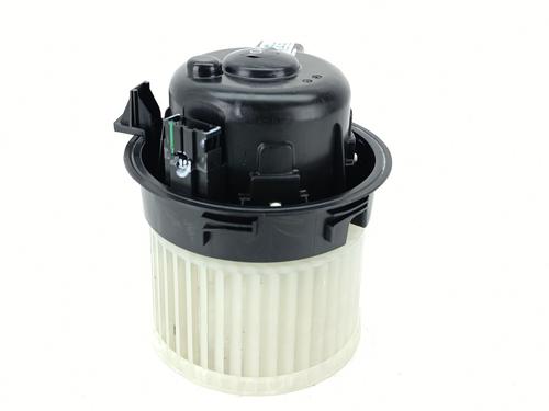 Used Heater blower motor CITROËN C4 III (BA_, BB_, BC_) 1.2 PureTech 130 (BAHNSA, BAHNSB) (130 hp) 28810358