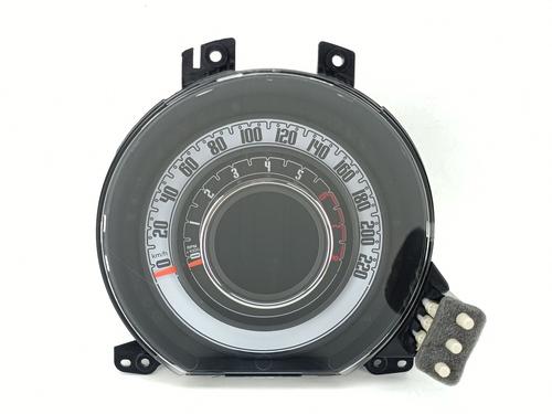 Used Instrument cluster Instrument cluster FIAT 500 (312_) 1.0 Mild Hybrid (312.AYD1B) (69 hp) 32988828 32988828