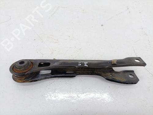 Venstre bagtil bærearm BMW X1 (E84) sDrive 18 d (143 hp) 30382608