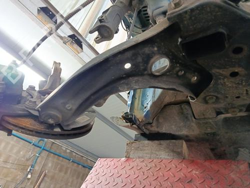 Højre fortil bærearm KIA STONIC (YB) 1.2 CVVT | BP32138160M13