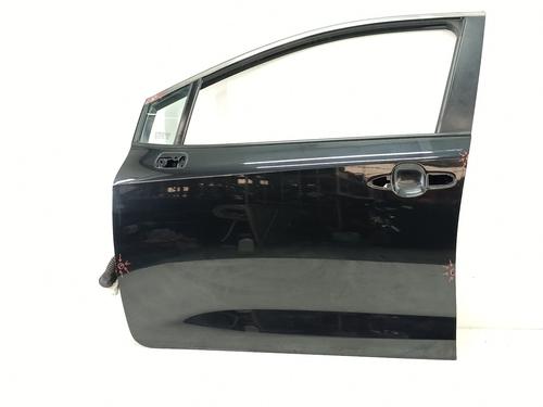Used Left front door Left front door 37992063 37992063