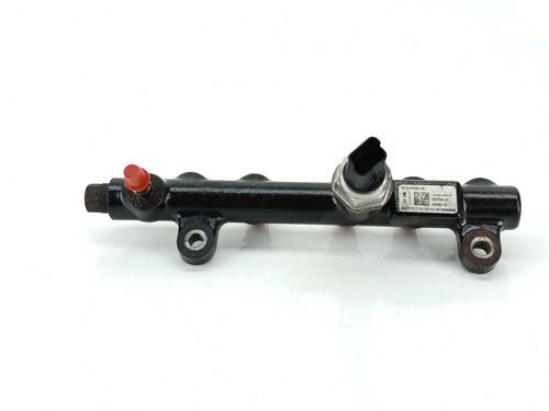 Used Injection rail Injection rail 38590050 38590050