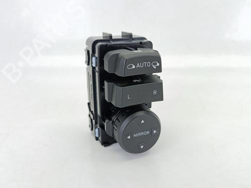 Used Mirror switch HYUNDAI i30 Estate (PDE) [2017-2025]  25878695