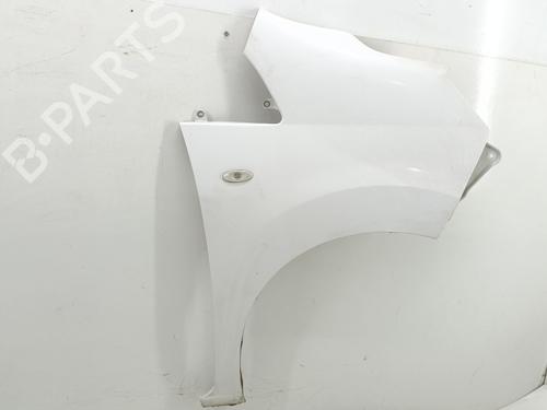 right-front-fenders-nissan-nv200-evalia-bus-2010-40442806 main image