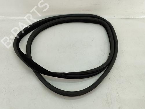 Used Rubber door seal LAND ROVER RANGE ROVER EVOQUE (L538) [2011-2019]  27398941