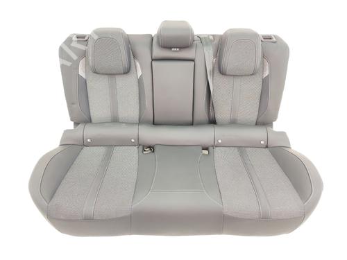 Used Rear seat PEUGEOT 308 III (FB_, FH_, FP_, F3_, FM_) BlueHDi 130 (FBYHZL, FBYHZT) (131 hp) 30078600