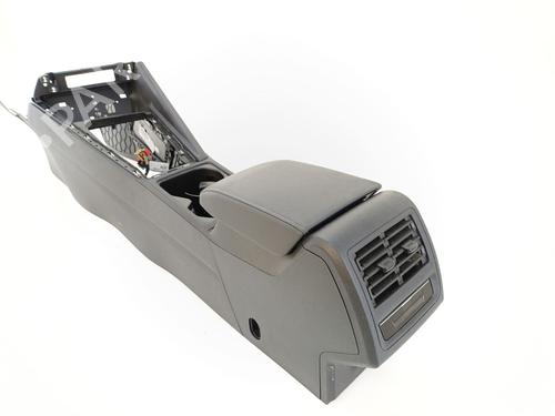 Middle console VW GOLF VIII Variant (CG5, DB5) 1.5 TSI | BP35950907I22 - Image 3