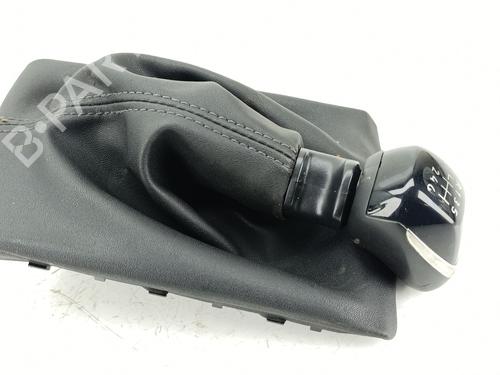 Used Shift knob PEUGEOT 308 III (FB_, FH_, FP_, F3_, FM_) BlueHDi 130 (FBYHZL, FBYHZT) (131 hp) 30122876