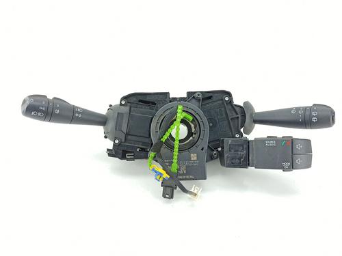 Used Switch KIA STONIC (YB) 1.2 CVVT (84 hp) 32772093