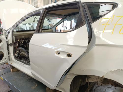 Left rear door SEAT LEON (5F1) 1.5 TGi | BP30174802C4