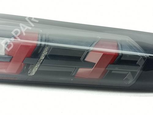 Używane Lampa tylna klapy bagażnika lewa PEUGEOT 2008 II (UD_, US_, UY_, UJ_, UR_, UC_) 1.5 BlueHDI 110 (UDYHSK) (110 hp) 30931826