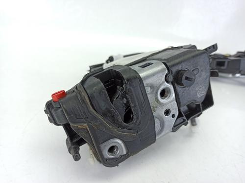 Rear left lock PEUGEOT 208 II (UB_, UP_, UW_, UJ_)  | BP25876026C100 