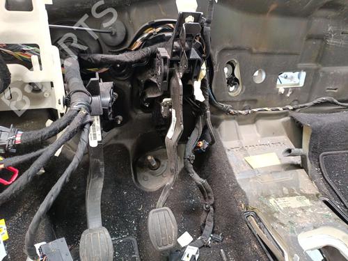 break-pedal-peugeot-rifter-2018-36162065 main image