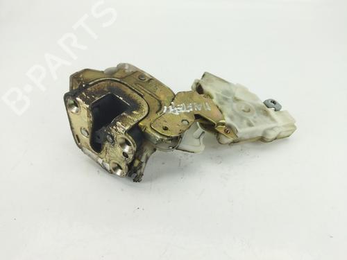 Used Tailgate lock NISSAN TERRANO II (R20) 2.7 TDi 4WD (125 hp) 25878854