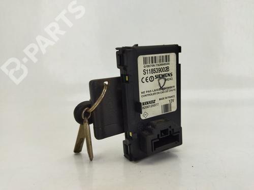 Used Ignition barrel RENAULT SCÉNIC II (JM0/1_) [2003-2010]  11495062