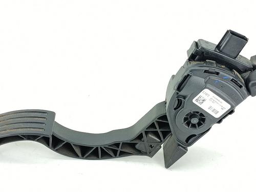 Pedal Pedal VOLVO V40 Hatchback (525) D2 (114 hp) 37264280 37264280
