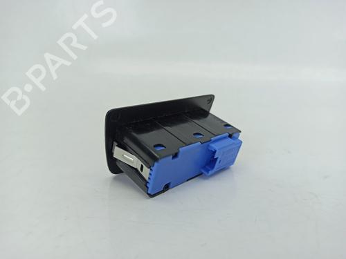 Switch BMW X1 (F48) sDrive 18 d | BP26558866I30 