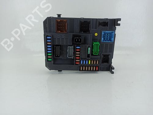 Used Fuse box PEUGEOT 308 II (LB_, LP_, LW_, LH_, L3_) 1.6 HDi / BlueHDi 115 (115 hp) 25878144