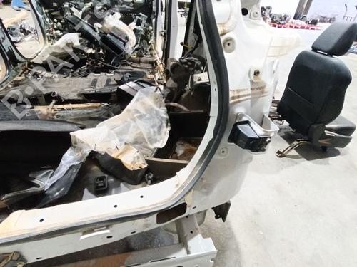 Gummiliste MITSUBISHI ECLIPSE CROSS (GK_, GL_) Plug-in Hybrid 4WD (GL3W) | BP35895459C142 - Image 2