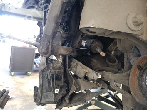 Anti roll bar PEUGEOT 308 III (FB_, FH_, FP_, F3_, FM_) BlueHDi 130 (FBYHZL, FBYHZT) | BP30081449M96