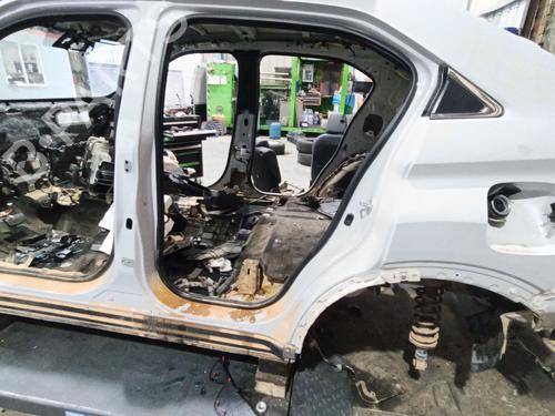 Goma contorno puerta Goma contorno puerta MITSUBISHI OUTLANDER III (GG_W, GF_W, ZJ, ZL, ZK) Plug-in Hybrid (GG2W) (200 hp) 35895460 35895460