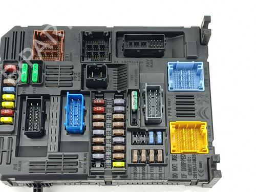 Fuse box PEUGEOT RIFTER 1.5 BlueHDi 100 | BP36162057E1 - Image 4