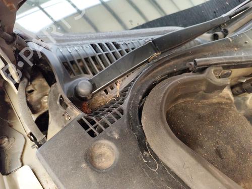 Used Front wiper motor PEUGEOT 508 I (8D_) 2.0 HDi (140 hp) 28950947