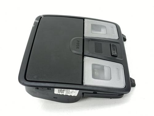 Used Interior roof light Interior roof light HYUNDAI i20 II (GB, IB) 1.0 T-GDI (101 hp) 32988922 32988922