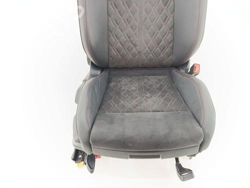 Right front seat AUDI A3 Sportback (8YA, 8YF) 35 TFSI Mild Hybrid | BP33337682C16 - Image 4