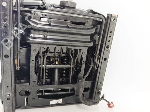 Left front seat VW CRAFTER Van (SY_, SX_)  | BP32162346C15 