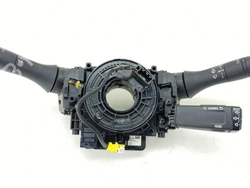 switch-renault-kangoo-iii-box-bodympv-2021-39470641 main image