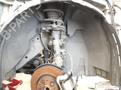 wheel-arch-nissan-qashqai-ii-j11-j11_-2013-30698054 main image