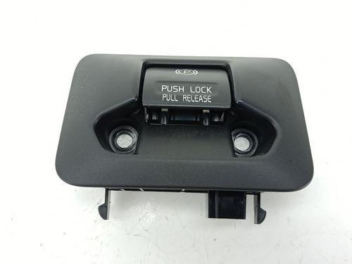 hand-brake-volvo-xc60-i-suv-156-2008-2009-2010-2011-2012-2013-2014-2015-2016-2017-2018-33209008 main image